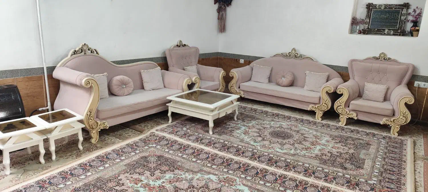 مبل راحتی کلاسیک با چوب راش ،زیبا،دلنشین ،بادوام|مبلمان خانگی و میز عسلی|سردشت, |دیوار