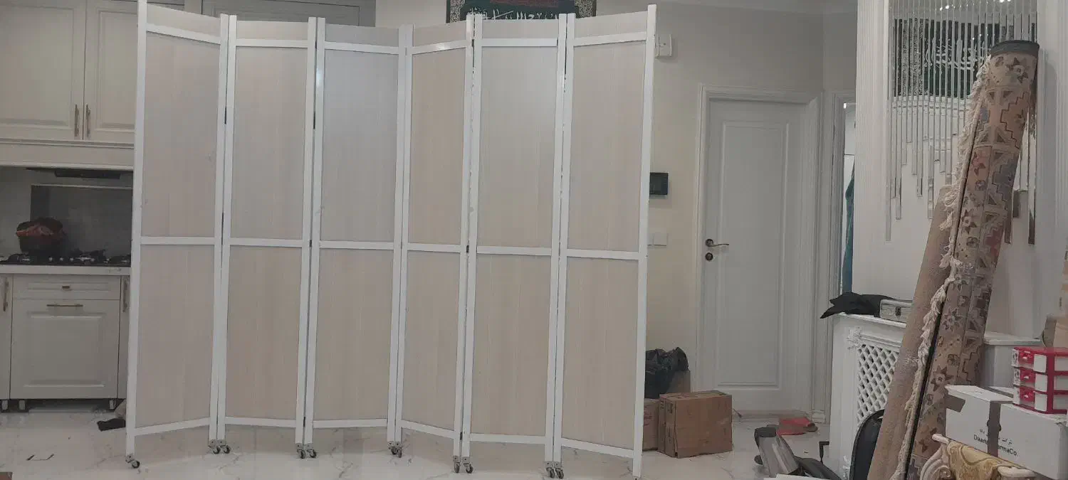 پارتیشن پاروان چرخدار پاروان|مبلمان خانگی و میز عسلی|مشهد, چهارچشمه|دیوار