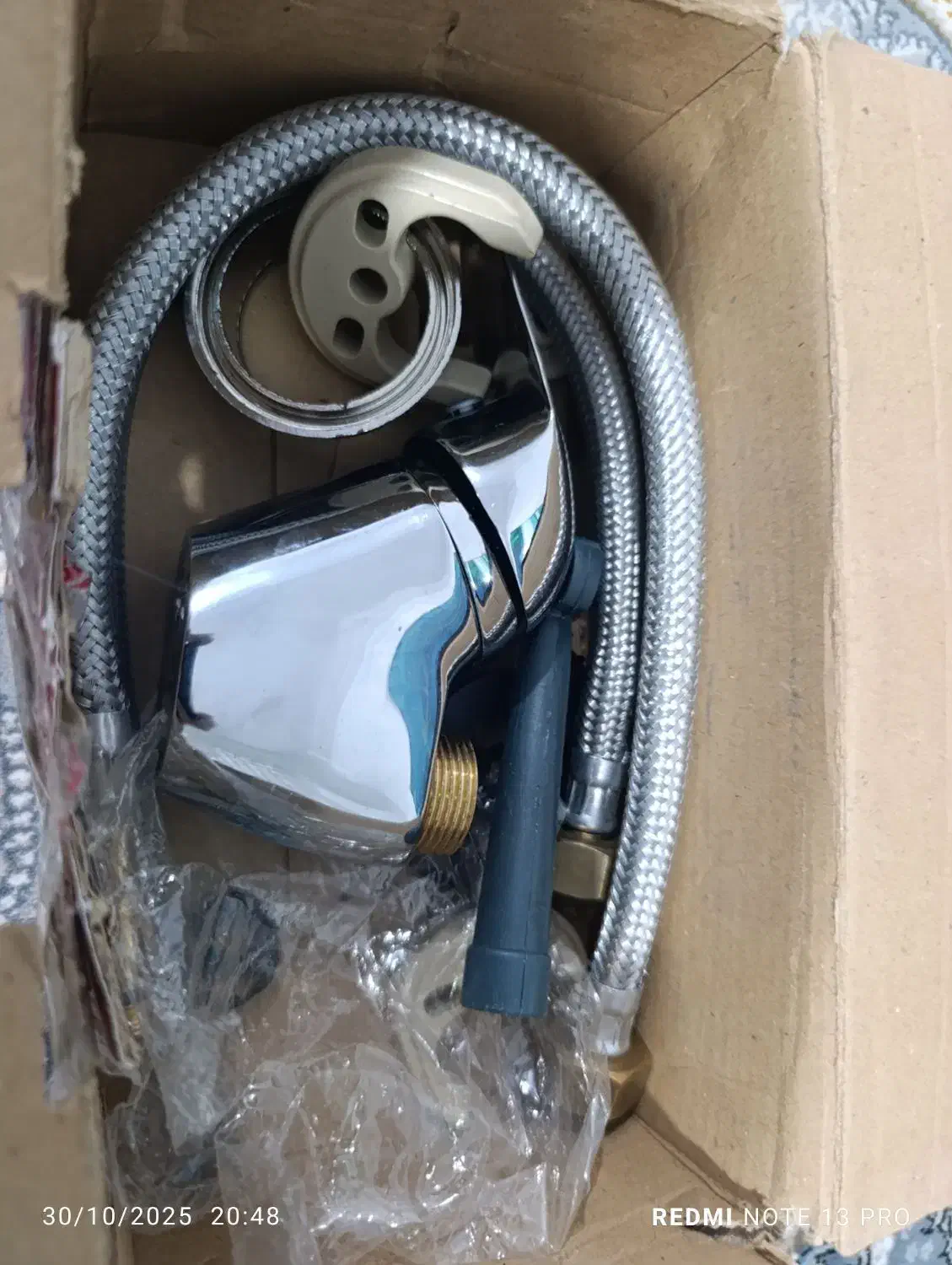 فروش شیرظرفشویی کامل بهمراه مغزی قفل ودوربین|لوازم سرویس بهداشتی|قدس, شهرقدس|دیوار