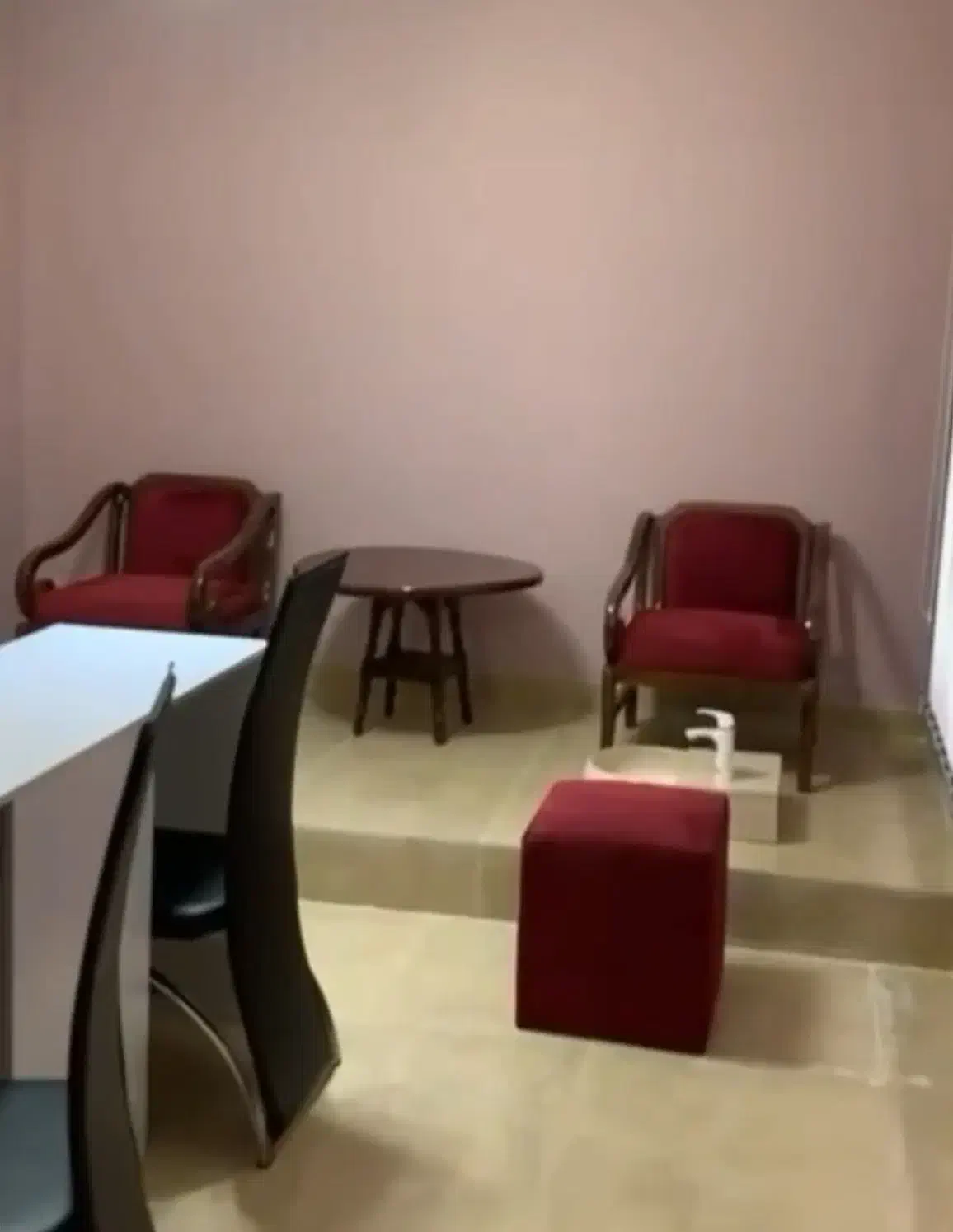 سیدخندان / ۲۷۰ متر / خاص و بی نظیر / مستغلات|اجارهٔ دفتر کار، اتاق اداری، مطب|تهران, سید خندان (جلفا)|دیوار