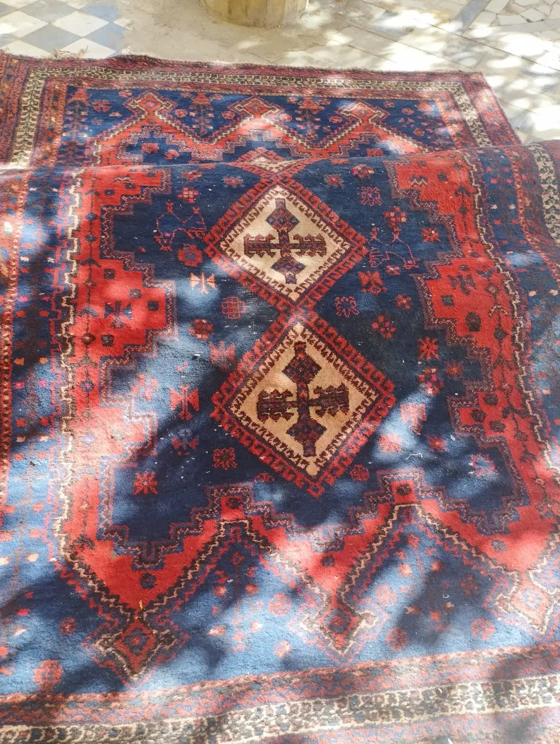 سه تخت فرش دست بافت|فرش|سیرجان, |دیوار