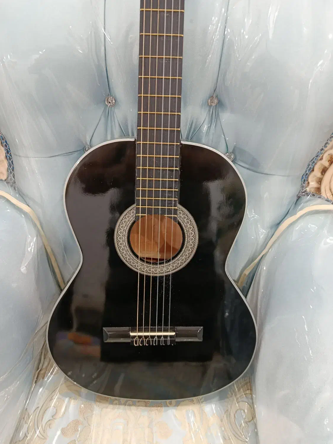 گیتار|گیتار، بیس، امپلیفایر|پاکدشت, پاکدشت (مامازند)|دیوار