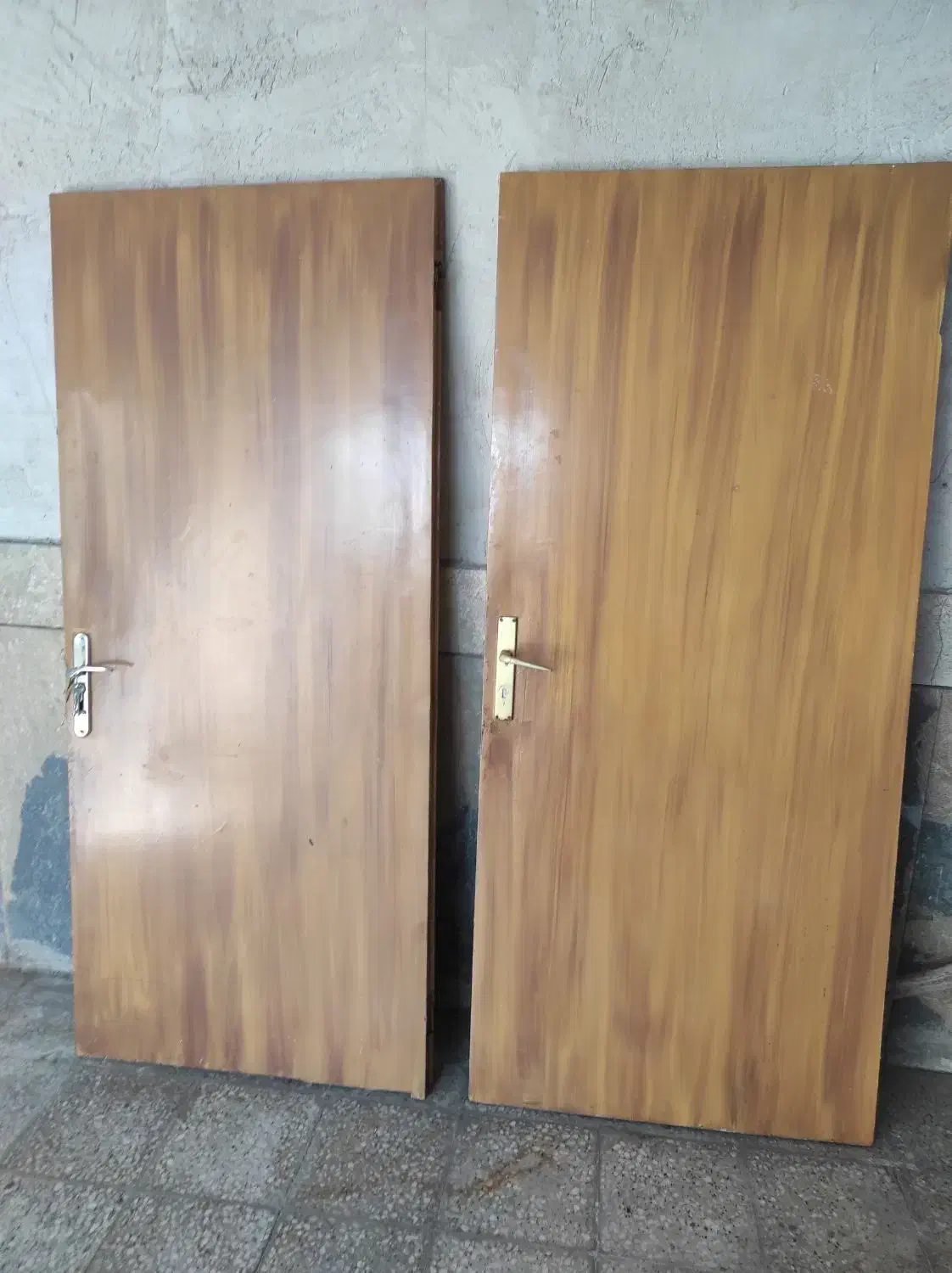 درب چوبی|مصالح و تجهیزات ساختمان|فارسان, |دیوار