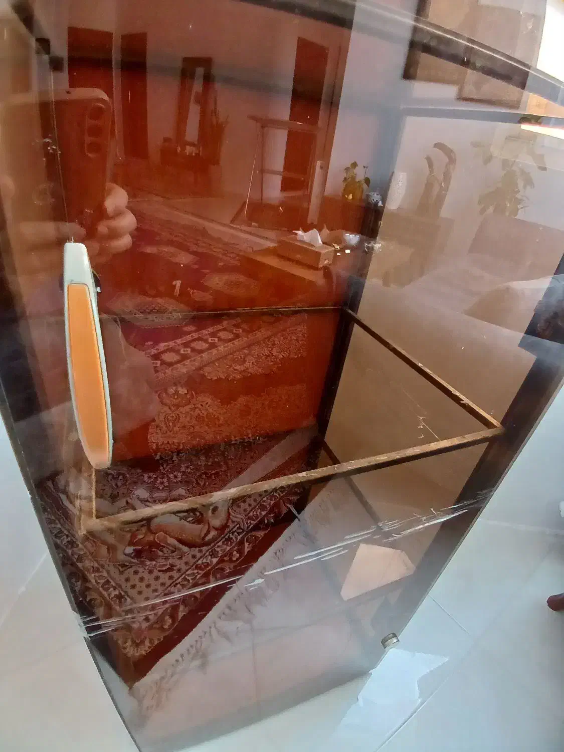 ویترین فرفوژه شیشه ای|بوفه، ویترین، کنسول|گلبهار, شهر جدید گلبهار|دیوار