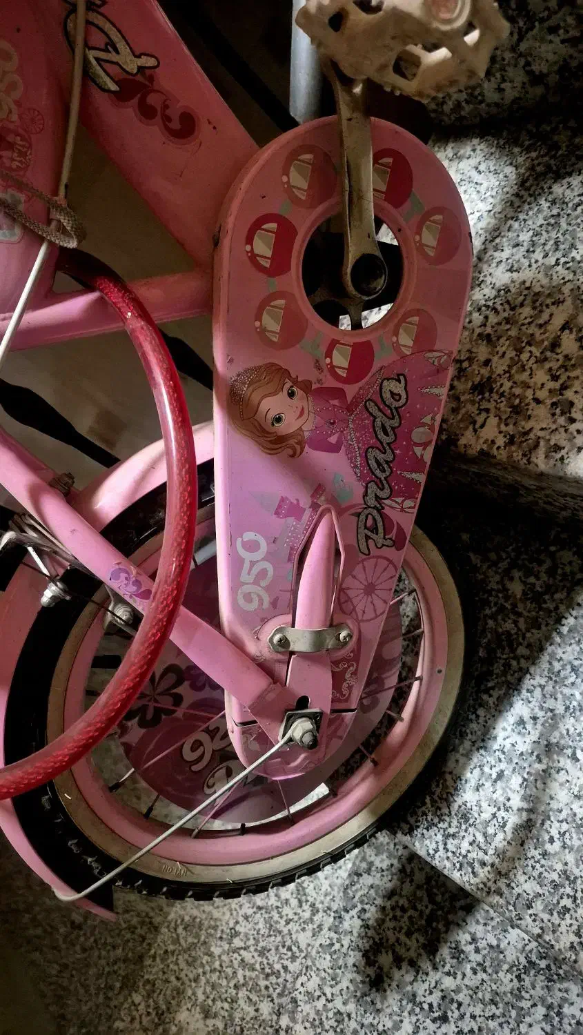 دوچرخه بچه گانه پرادو سایز ۱۶|دوچرخه، اسکیت، اسکوتر|اصفهان, ملکشهر|دیوار