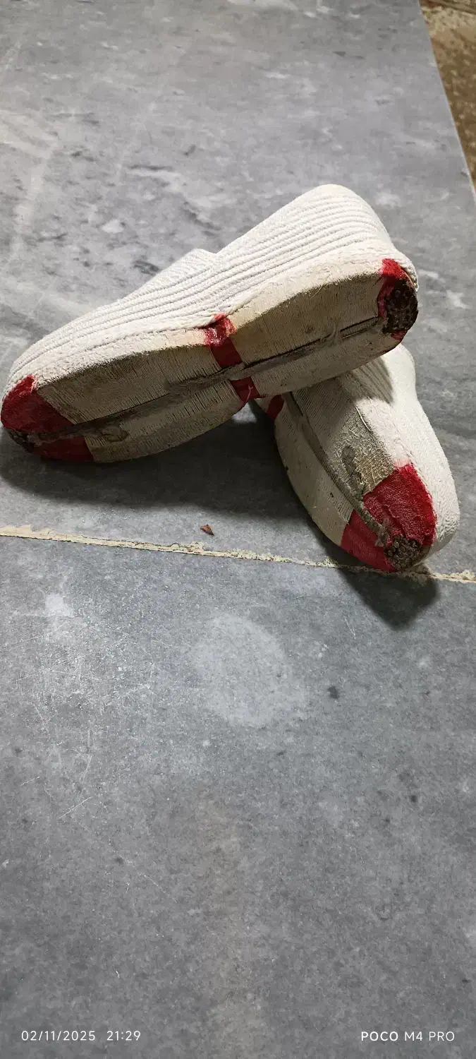 کفش کلاش پسرانه سایز 39 40|کیف، کفش، کمربند|مهاباد (آذربایجان غربی), |دیوار