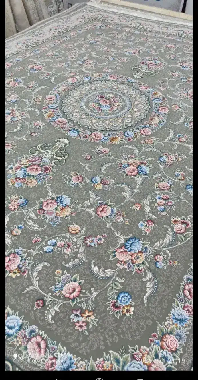 فرش ۱۲۰۰ شانه زیبا،باکیفیت ارزانکده ی«فرش ایرانی»|فرش|بیرجند, |دیوار