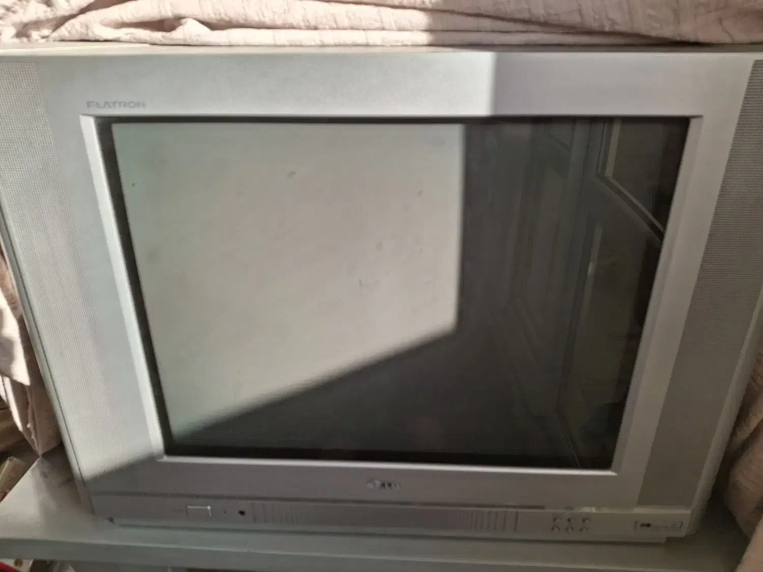 تلویزیون 21 اینچ ال جی|تلویزیون و پروژکتور|تهران, مینای جنوبی|دیوار