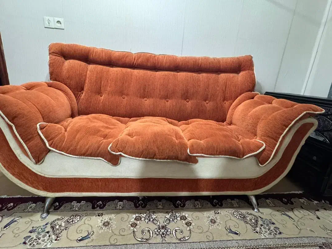 مبل درحد نو ،۳ تا میرعسلی شیشه ای|مبلمان خانگی و میز عسلی|سرخنکلاته, |دیوار