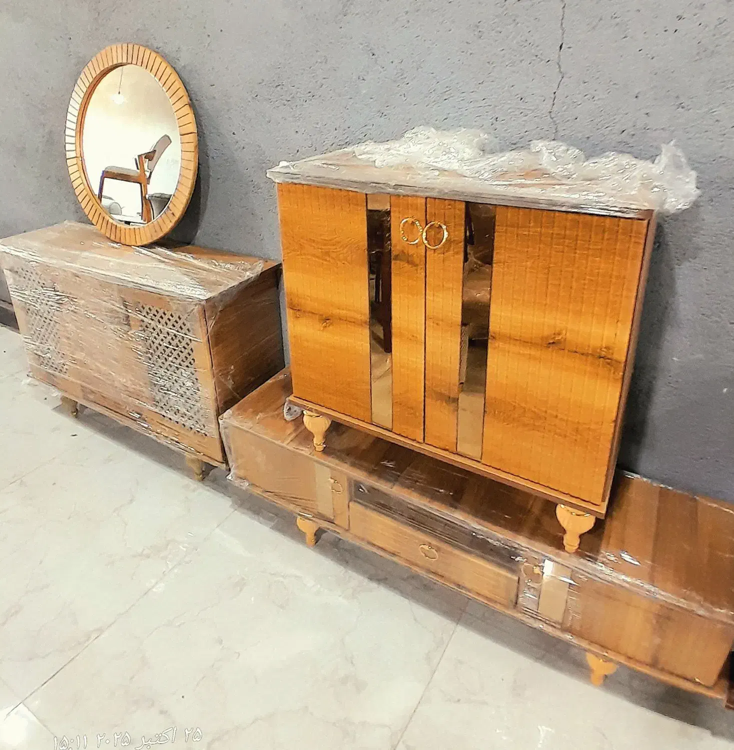 میز تلویزیون. ناهار خوری. و..|حراج|کاشمر, |دیوار