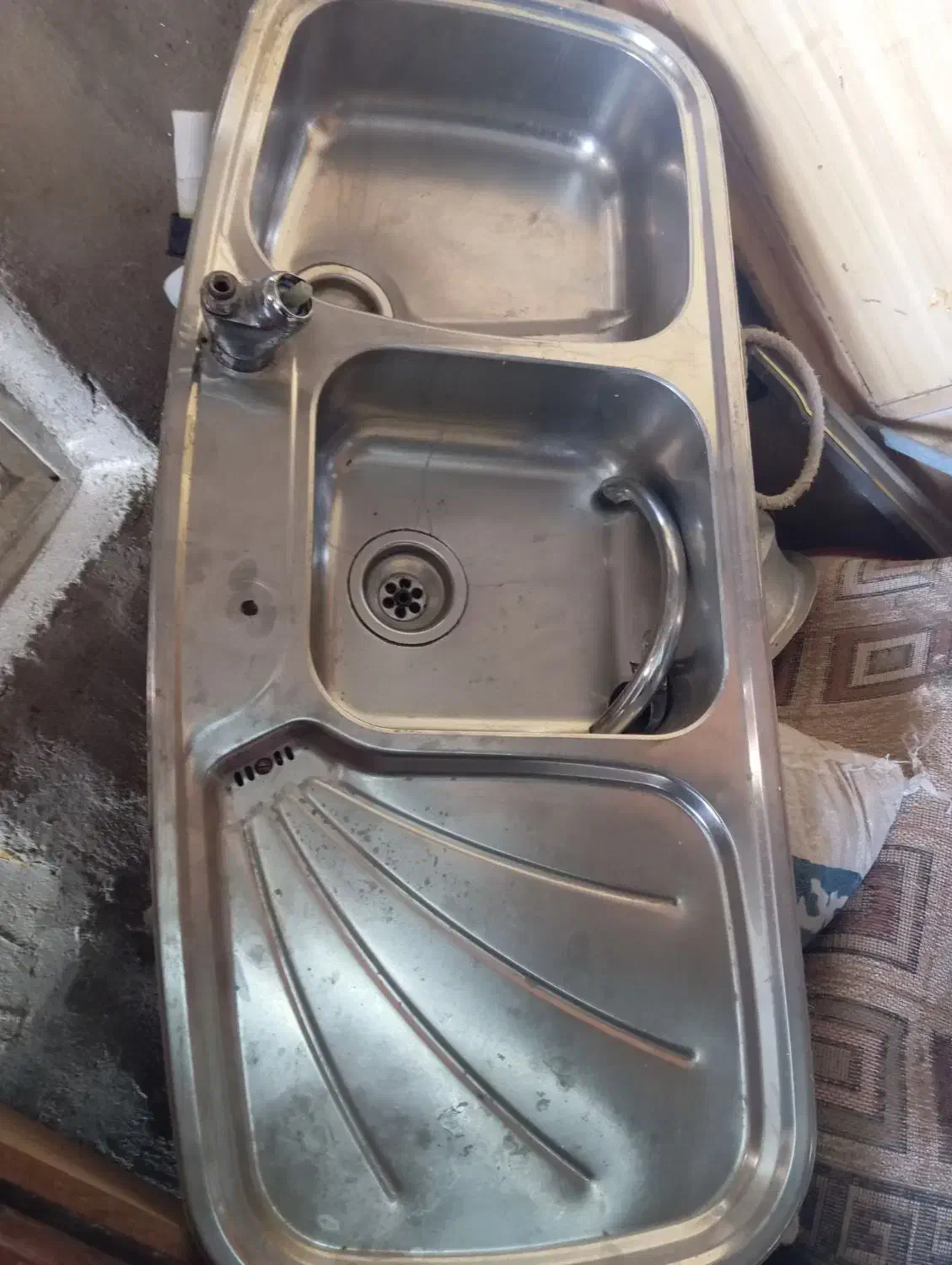 درب و پنجره و کابینت و سینک و هود|آبچکان و نظمدهنده ظروف|مسجد سلیمان, |دیوار