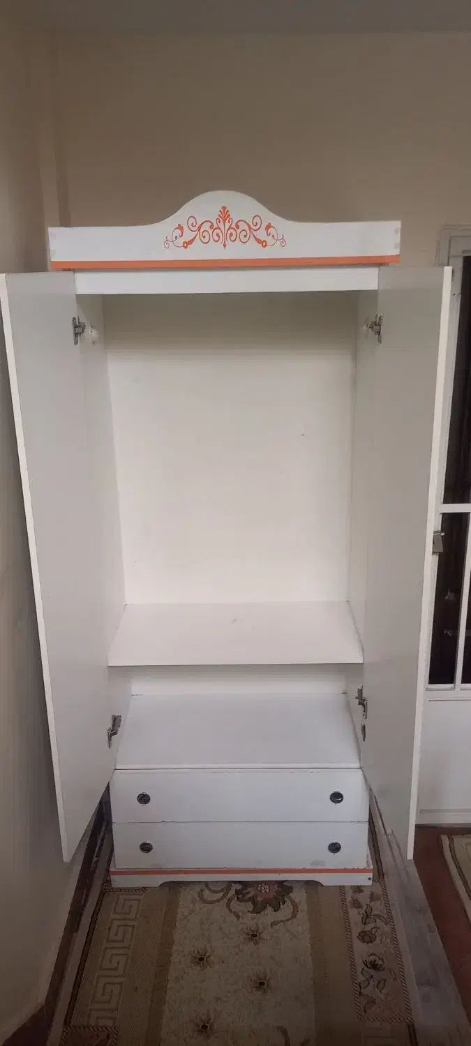 کمد چوبی سفید|جاکفشی، کمد، دراور|تهران, پرستار|دیوار