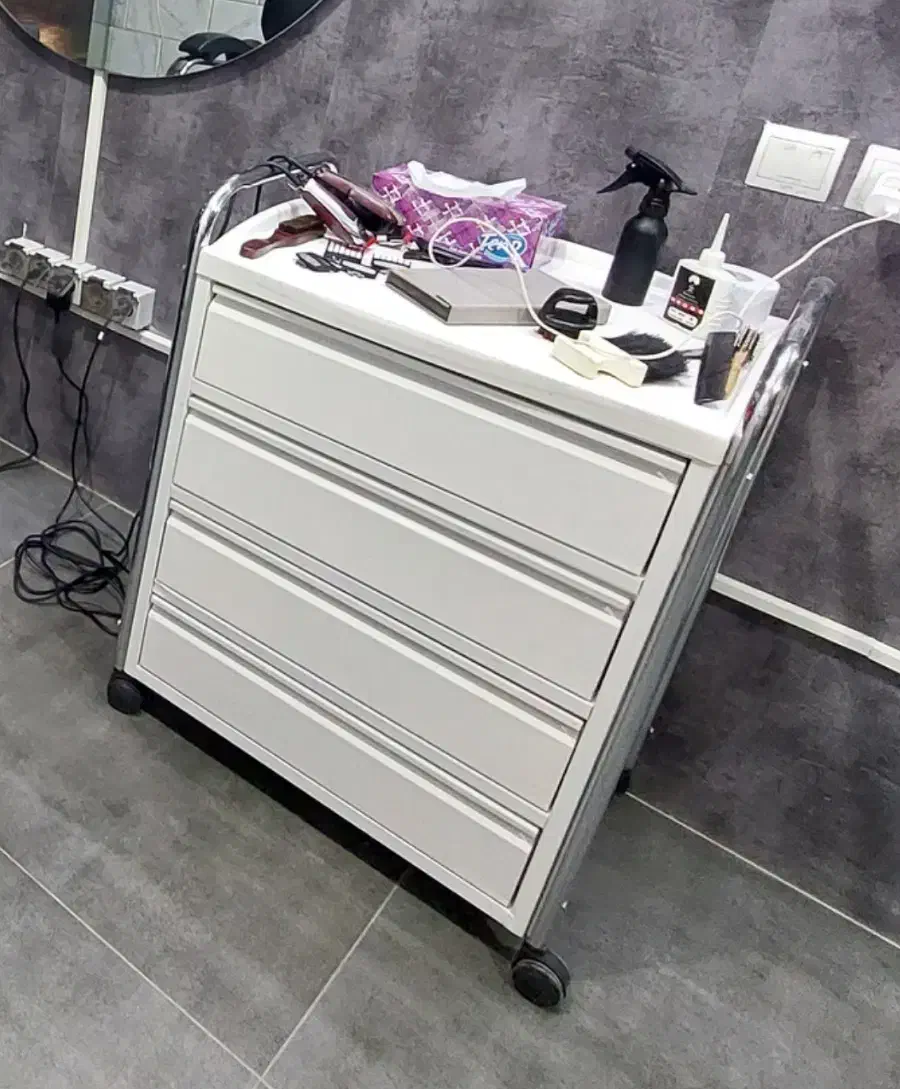 ترولی ارایشگاه|دفتر کار|تهران, تهرانپارس غربی|دیوار