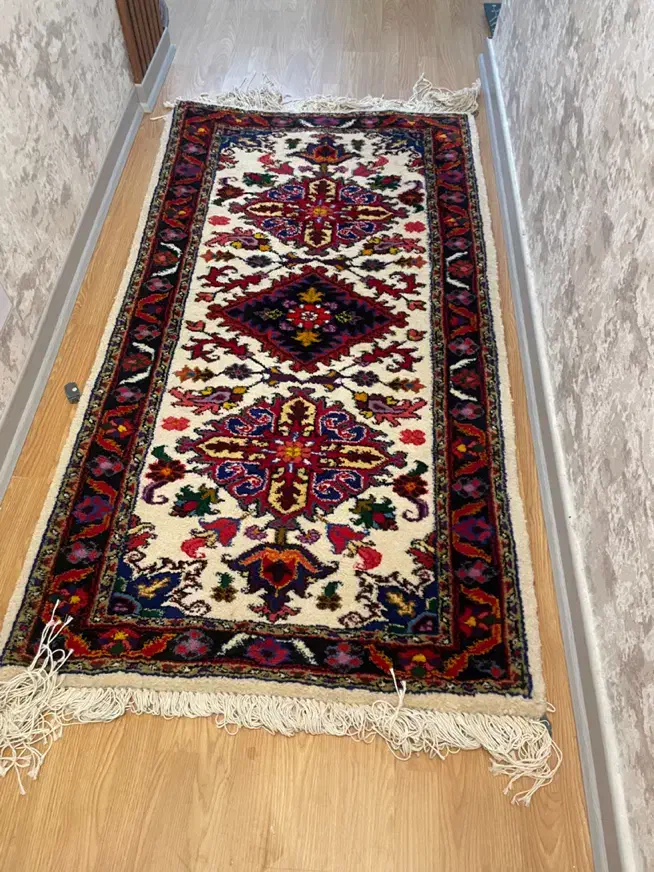 فرش ماشینی و دستبافت کناره|فرش|تبریز, |دیوار