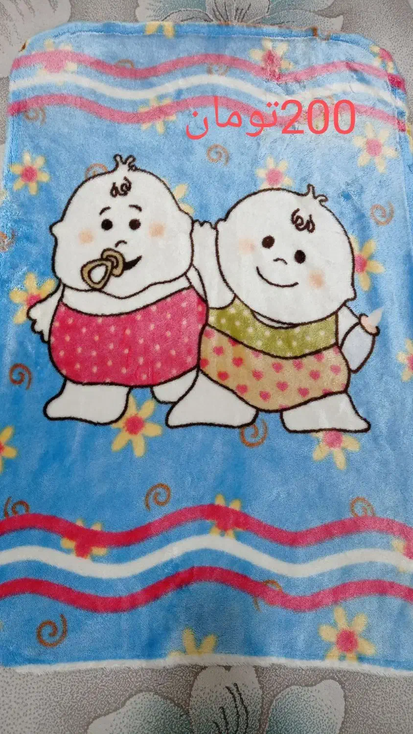 تعدادی پتو کودک|رختخواب، بالش، پتو|قزوین, |دیوار