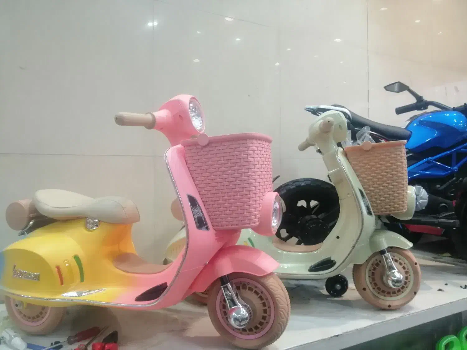 اسباب‌بازی موتور صورتی|اسباب‌‌بازی|یزد, |دیوار