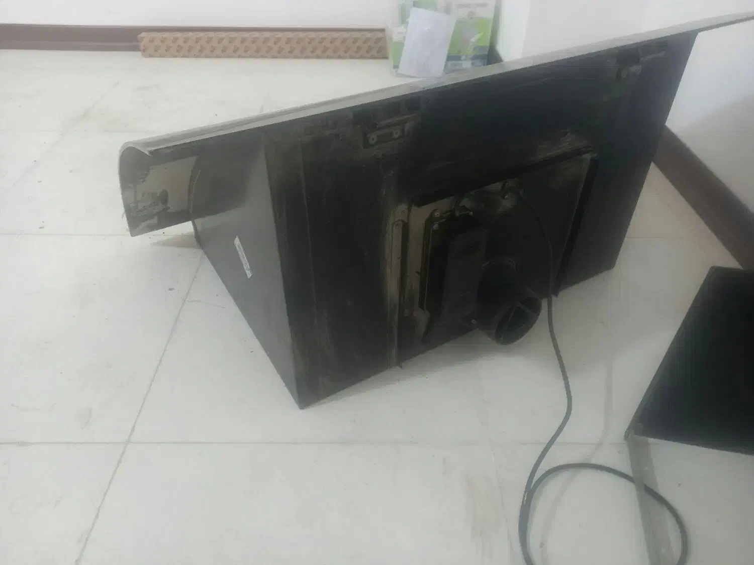 هود|هود|زنجان, |دیوار