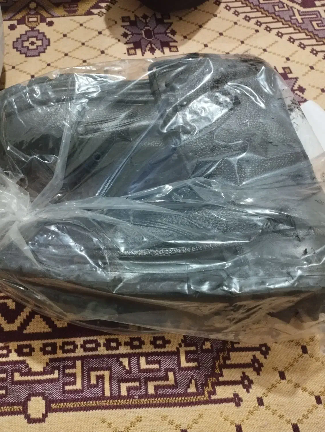 پوتین بهمن|کیف، کفش، کمربند|اهواز, کوی رمضان|دیوار