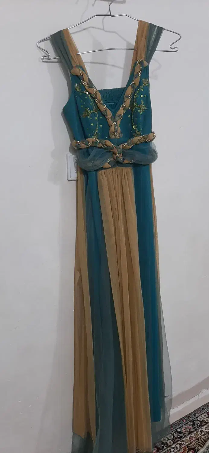 پیراهن مجلسی|لباس|خرم‌آباد, |دیوار