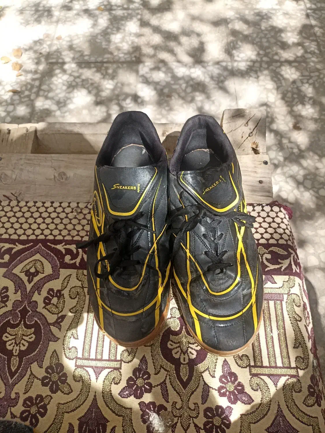 کفش سالن  SNEAKERS|تجهیزات ورزشی|قم, یزدان‌شهر|دیوار