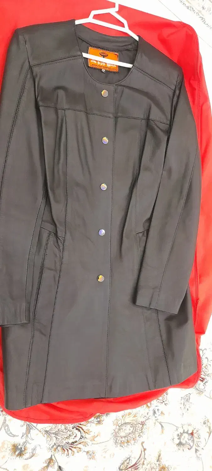 مانتو چرم زنانه قد۹۰ سانتیمتر|لباس|کرج, فاز ۳ گوهردشت|دیوار