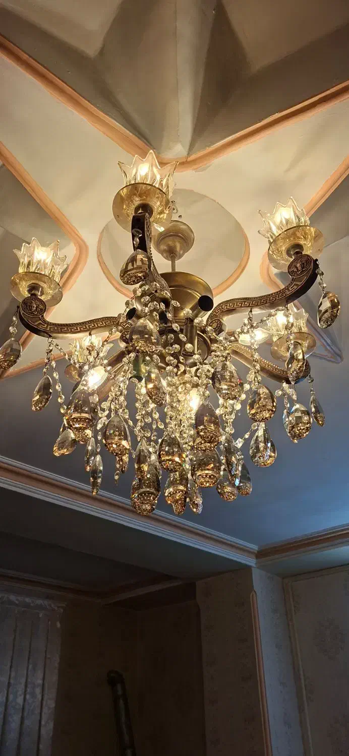 لوستر برنز طرح ورساچه|لوستر و چراغ آویز|شهریار, شهریار|دیوار