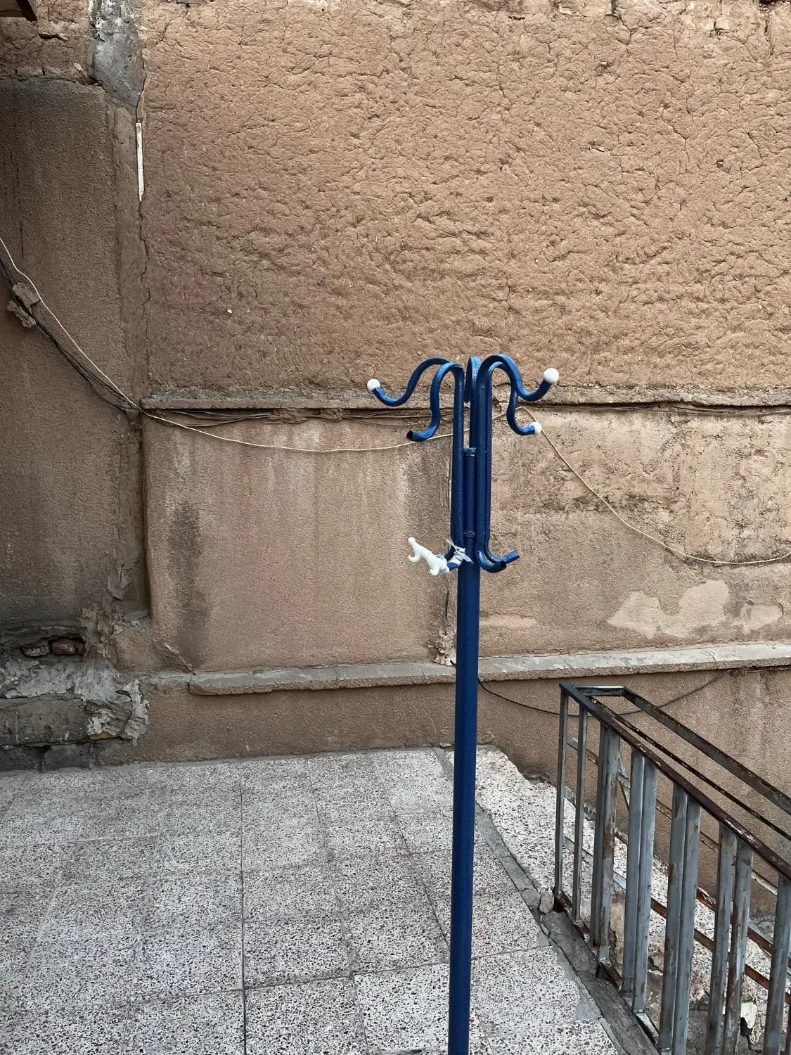 جالباسی|بندرخت و رختآویز|قوچان, |دیوار