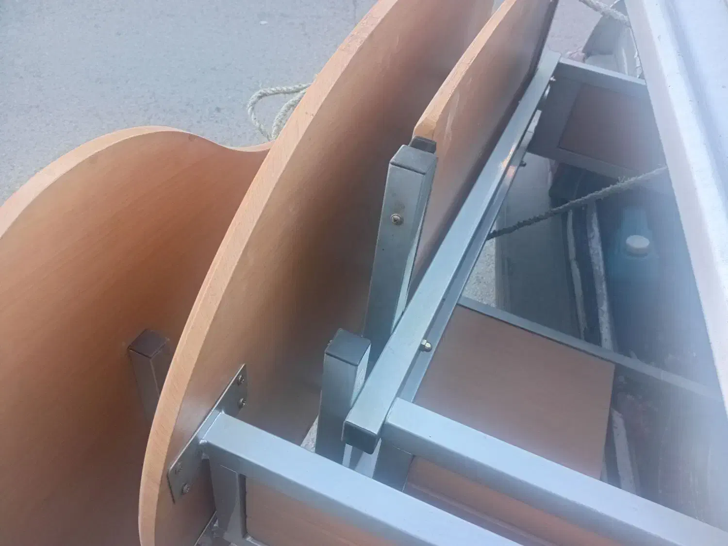 میزکامپوتر سالم|میز تحریر و کامپیوتر|محمدشهر, محمدشهر|دیوار