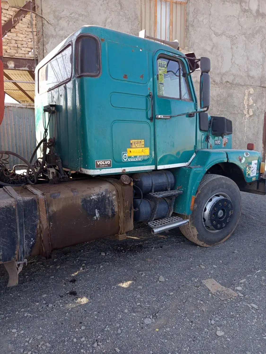 تریلی کشنده|خودرو سنگین|سبزوار, قصبه غربی|دیوار