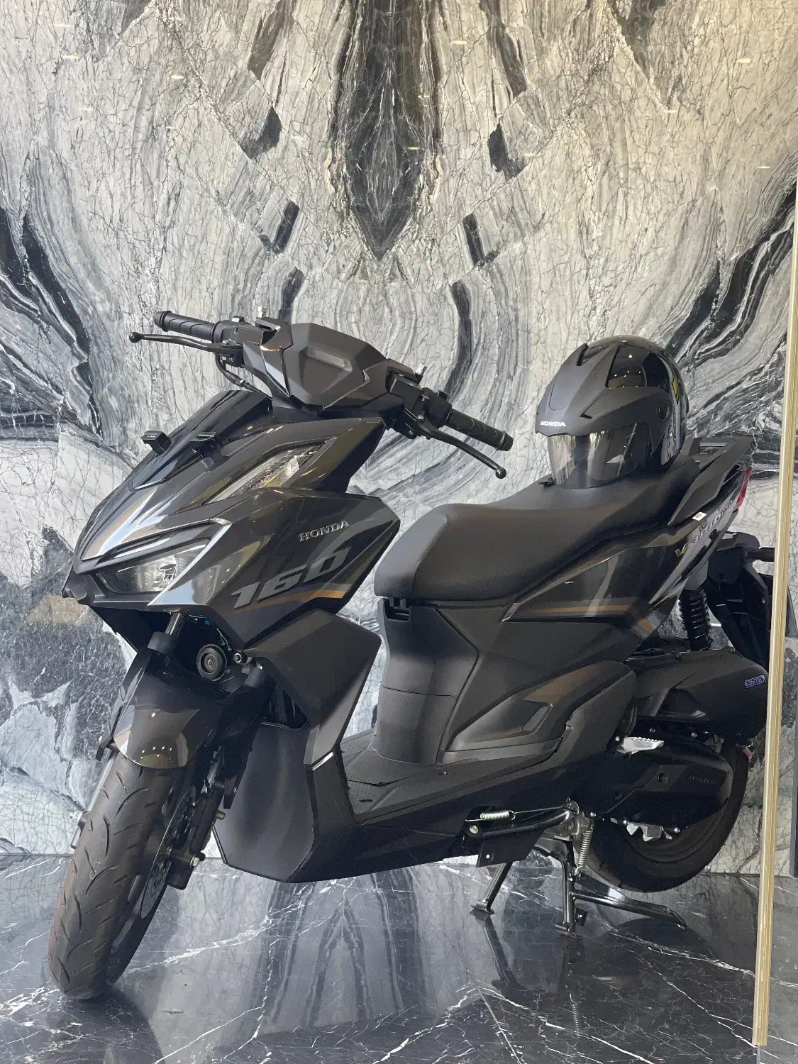 click 180cc|موتورسیکلت|تهران, نیلوفر|دیوار