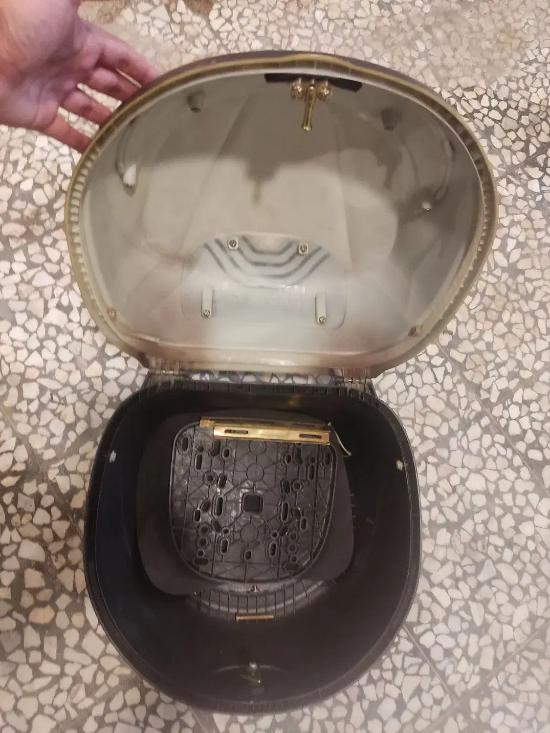 باکس موتور ، خیلی تمیز بدون مشکل|قطعات یدکی و لوازم جانبی|لاهیجان, کوی استادان|دیوار