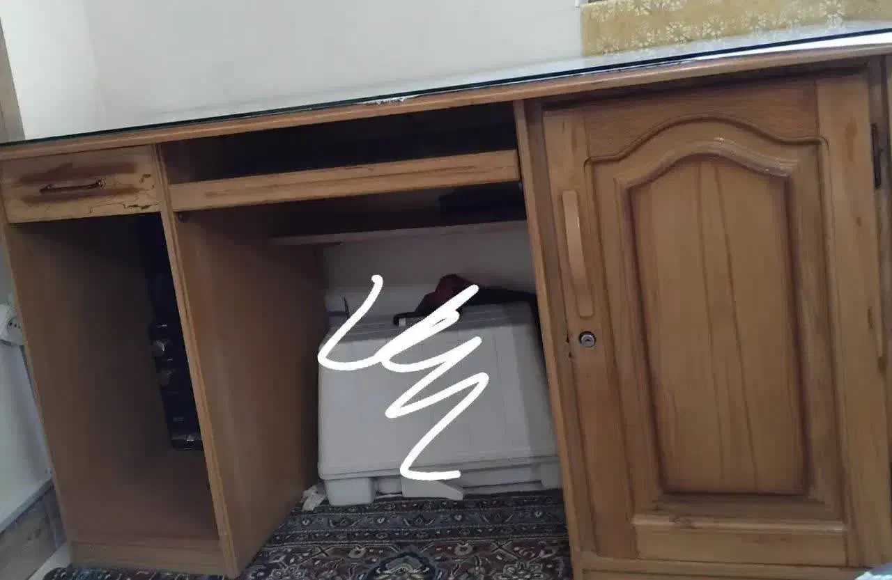 کمدومیز|میز تحریر و کامپیوتر|گلپایگان, |دیوار