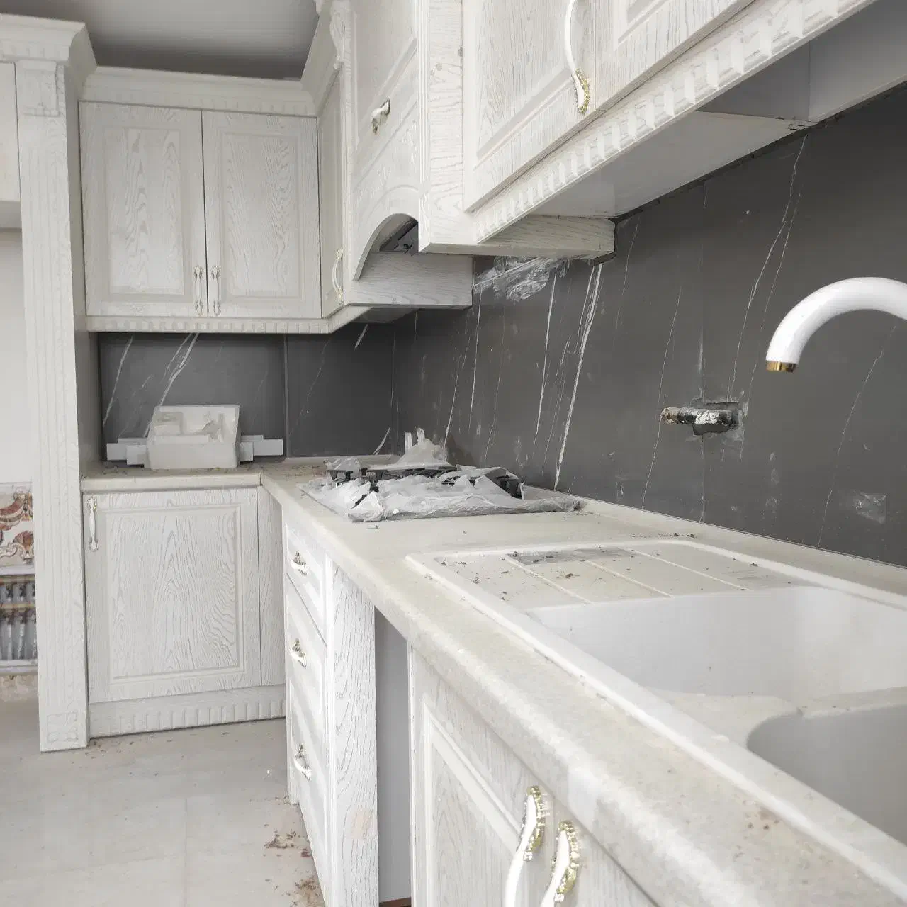 واحد 111متری/صفر کلید نخورده/سر نما/۱۰واحدی|فروش آپارتمان|مشهد, امیریه|دیوار