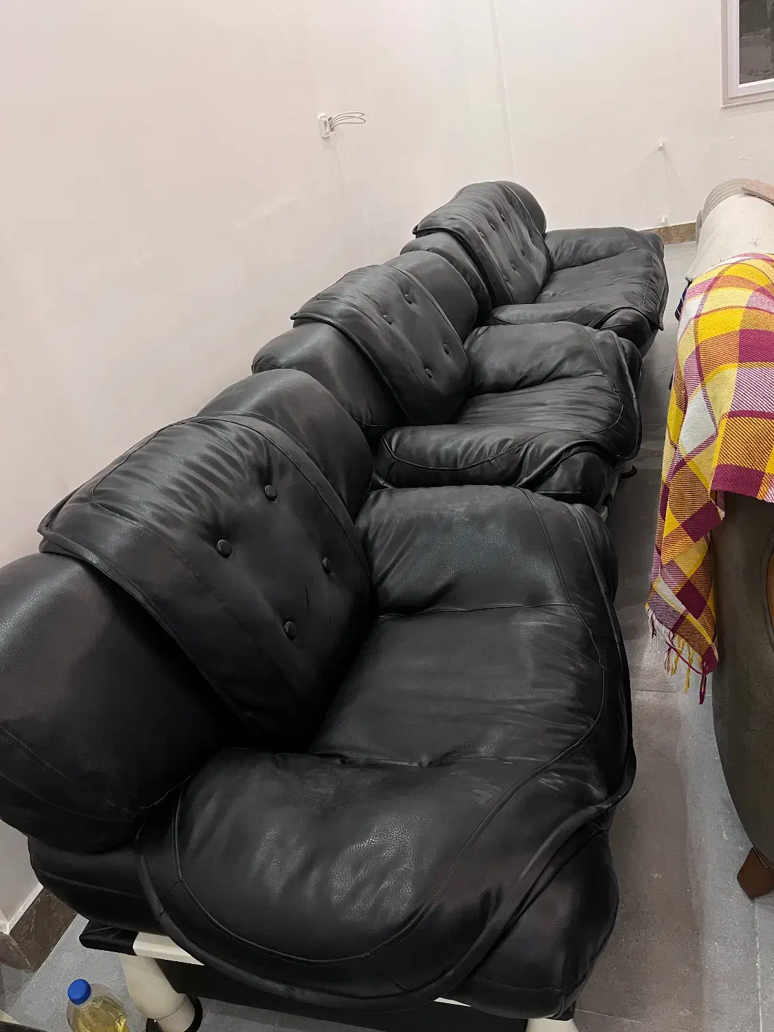 مبل چرم هفت نفره|مبلمان خانگی و میز عسلی|کیاشهر, |دیوار