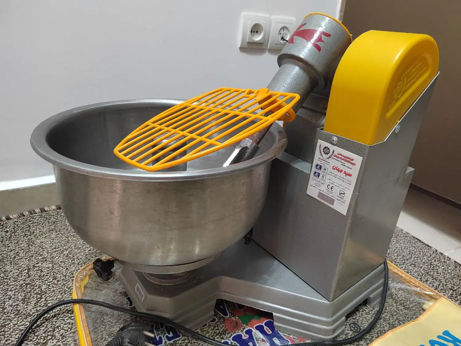 خمیر گیر ۵ کیلویی|کافی‌شاپ و رستوران|شوش, |دیوار