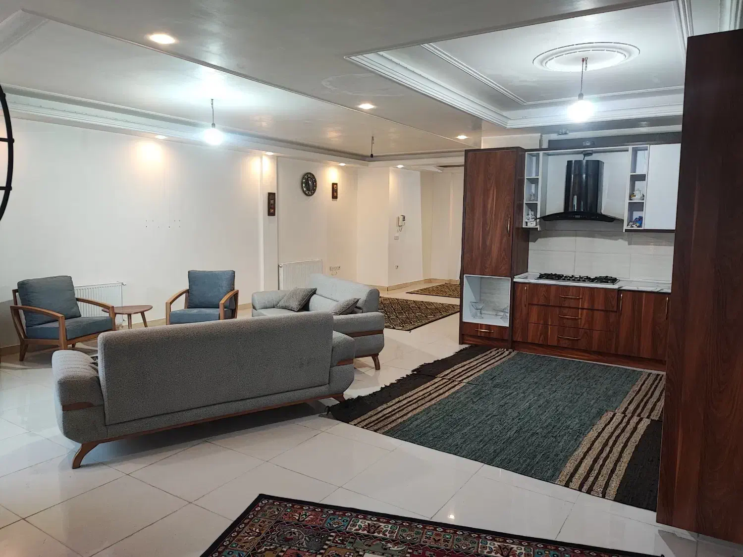 اجاره واحد۱۳۰متر ۳خواب|اجارهٔ آپارتمان|تنکابن, |دیوار