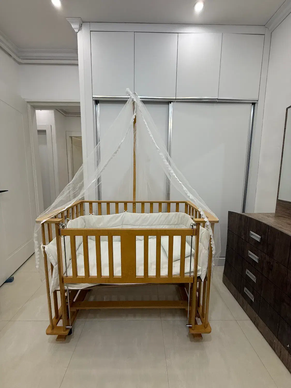 تخت خواب کودک|تخت و سرویس خواب|رشت, بلوار گیلان|دیوار