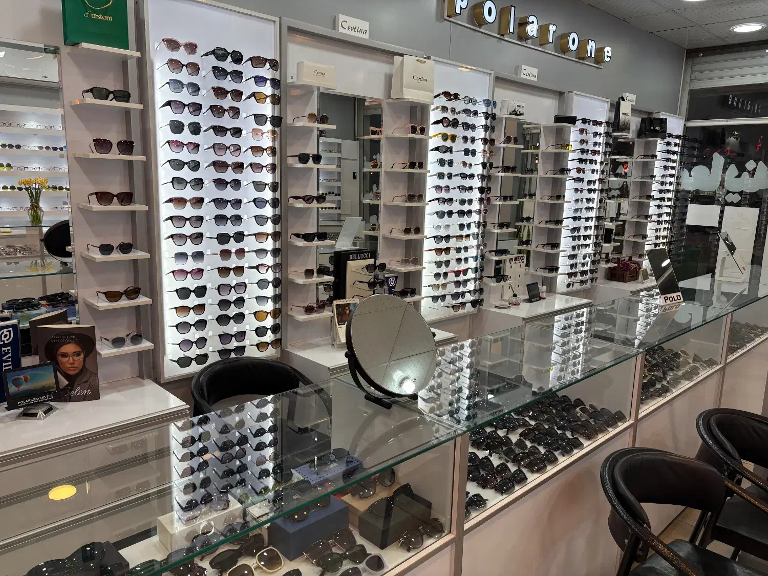 منشی بینایی سنجی و عینک پارسیان|استخدام بازاریابی و فروش|مرودشت, ژیان|دیوار