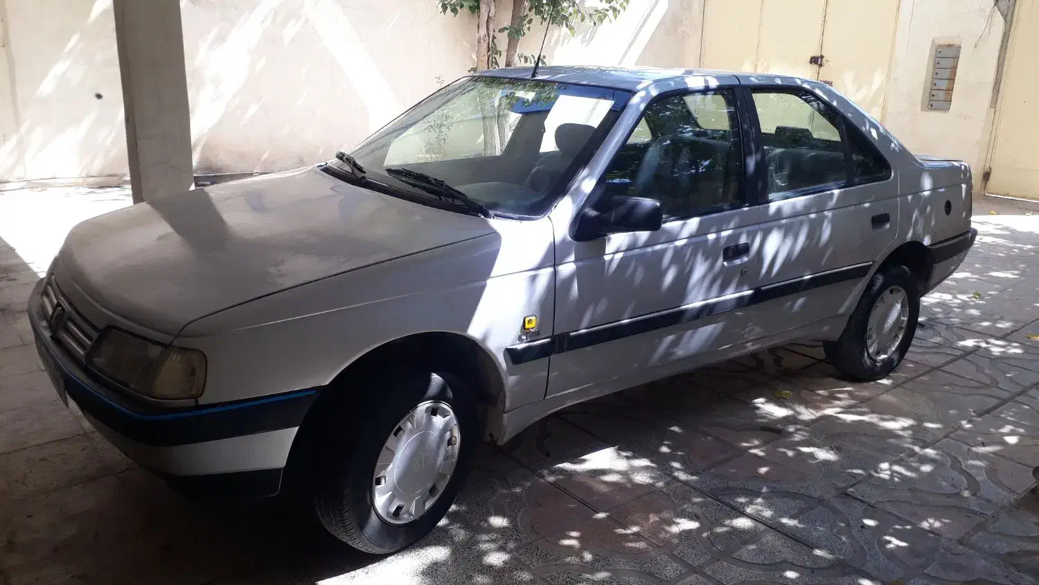 پژو ۴۰۵دو گانه کارخانه|خودرو سواری و وانت|کرمانشاه, |دیوار