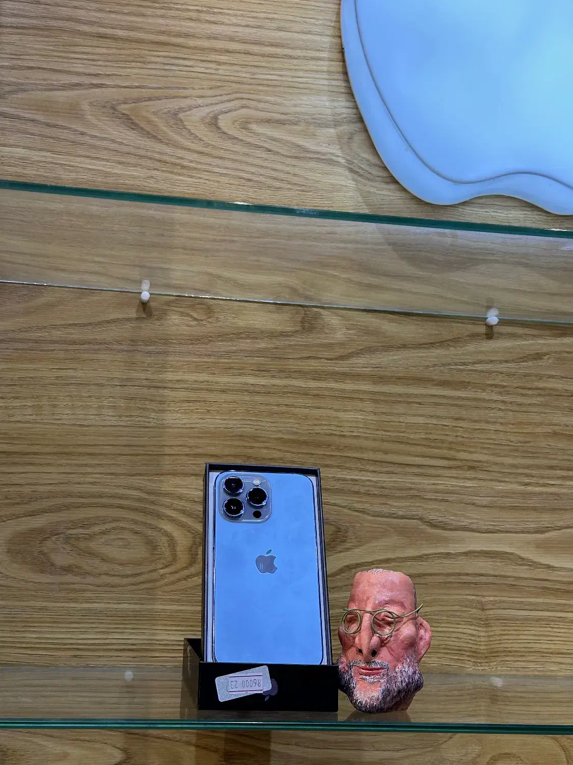 آیفون iPhone 13Pro|موبایل|تهران, درختی|دیوار