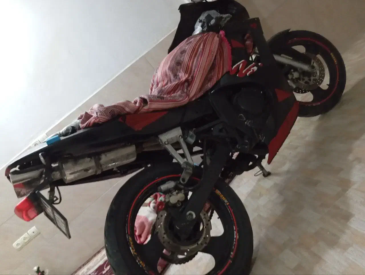 موتور سوزوکی 250امیکو ریس فقط زنگ جواب میدم|موتورسیکلت|رباط‌کریم, نصیرشهر|دیوار