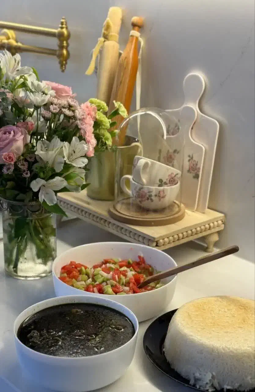 هدیه ماندگار روز مادر فقط 700 هزارتومن|ظروف پخت‌وپز|کاشان, پشت شهربانی|دیوار