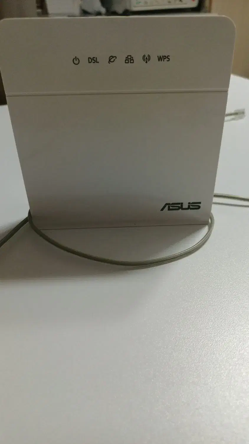 فروش 1عدد مودم ایسوس مدل n10s کاملا سالم و بی نقص|مودم و تجهیزات شبکه|کوچصفهان, |دیوار
