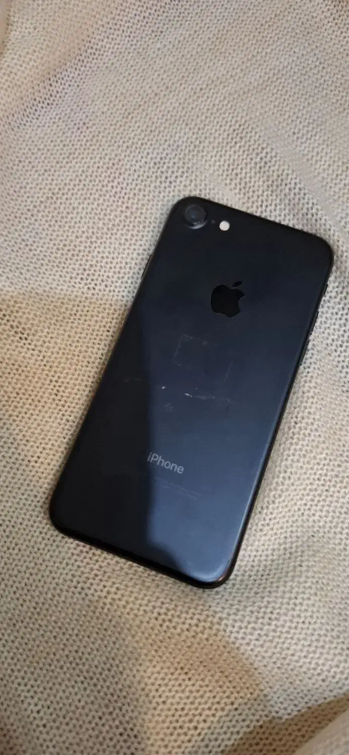 گوشی آیفون مدل ۷|موبایل|کرج, فاز ۴ مهرشهر|دیوار