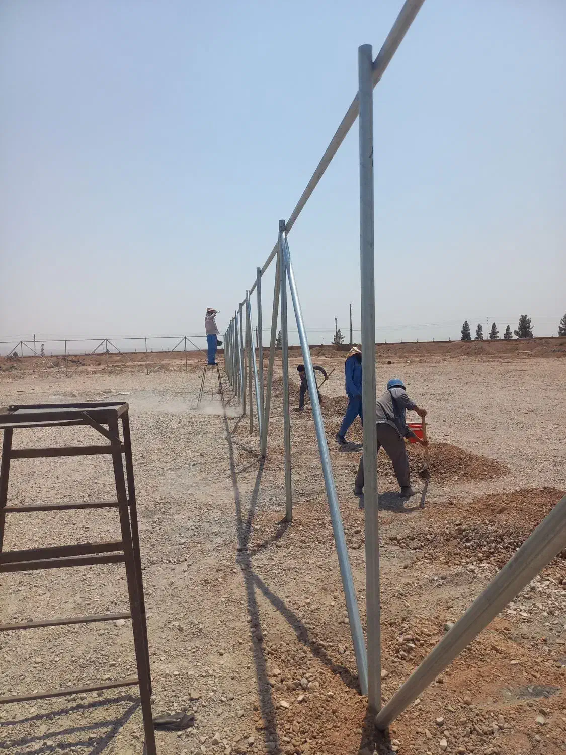 فروش فنس .پایه فنس واجرا صفر تا صد|خدمات باغبانی و درختکاری|بجنورد, |دیوار