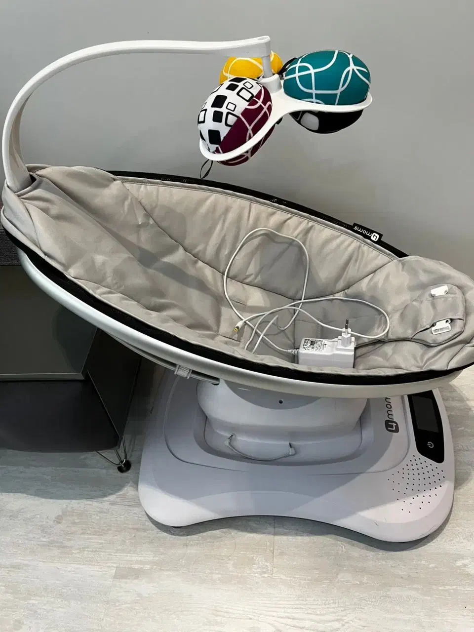 تاپ و گهواره برقی نوزاد|کالسکه و لوازم جانبی|تهران, حکمت|دیوار