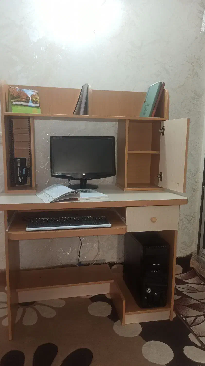 میز کامپیوتر و تحریر و کتابخانه|میز تحریر و کامپیوتر|محمدشهر, شهرک چمران|دیوار