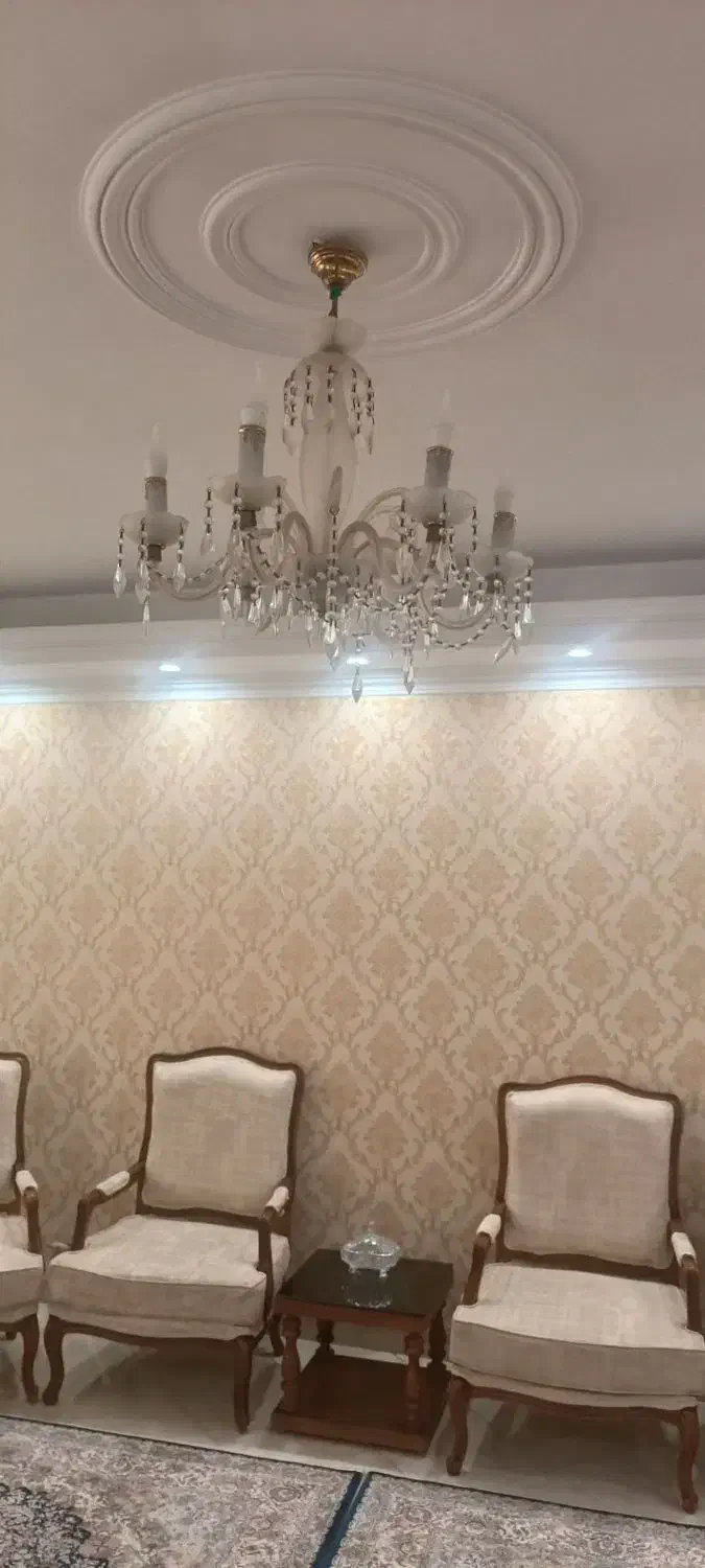 لوستر ۶شاخه|لوستر و چراغ آویز|تهران, امیریه|دیوار