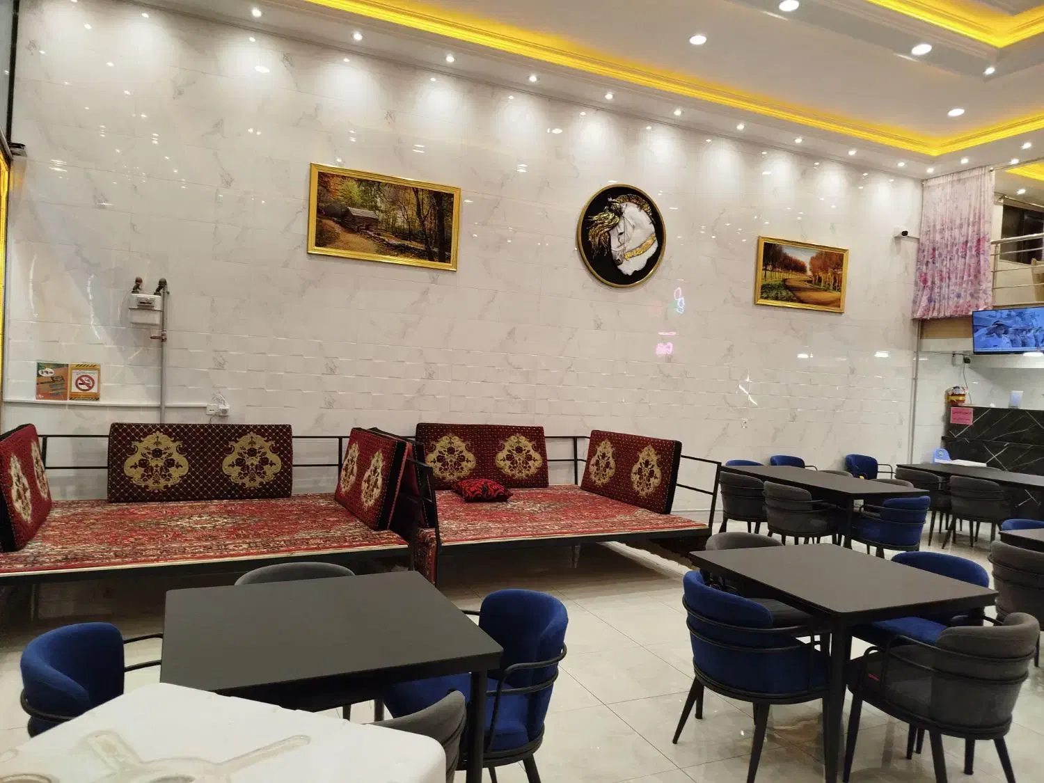 تخت|میز و صندلی غذاخوری|مرند, |دیوار