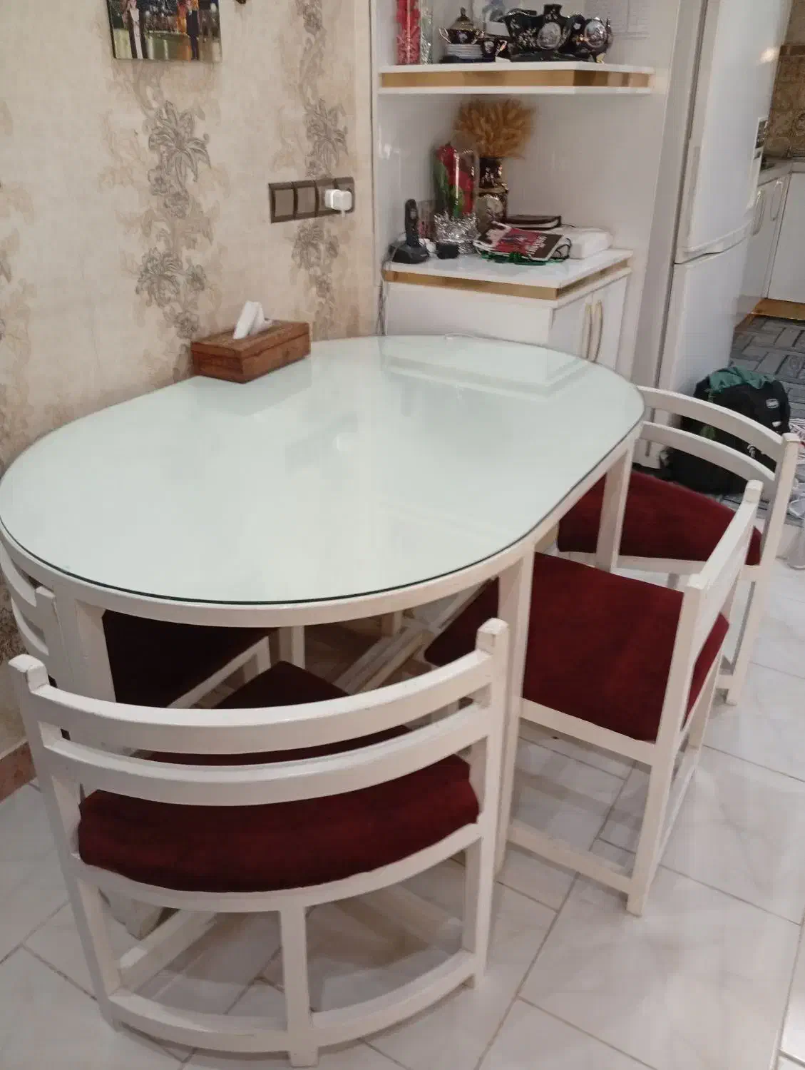 غذاخوری کم جا|میز و صندلی غذاخوری|قرچک, شهرک طلائیه|دیوار